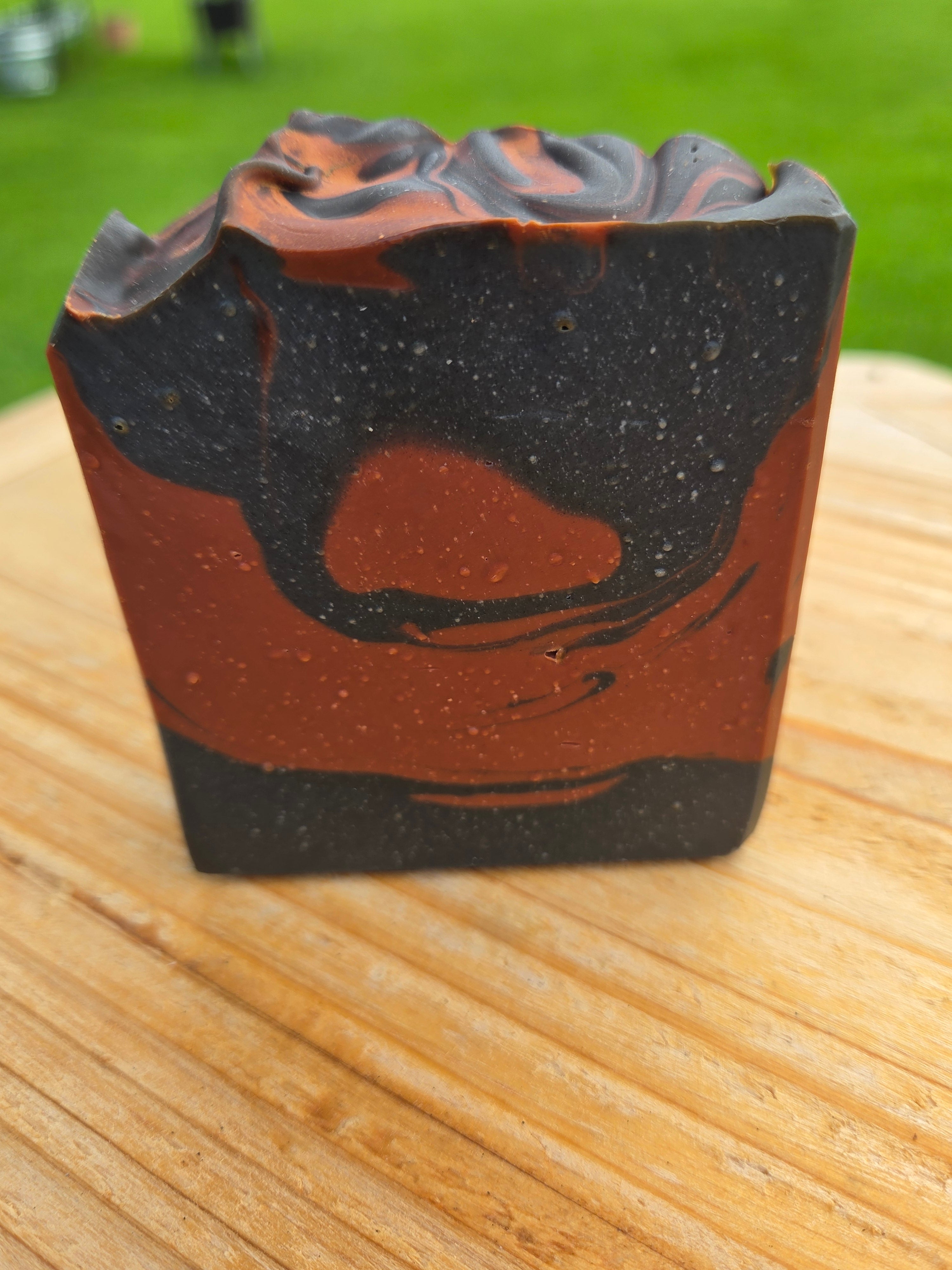 BLACK VELVET